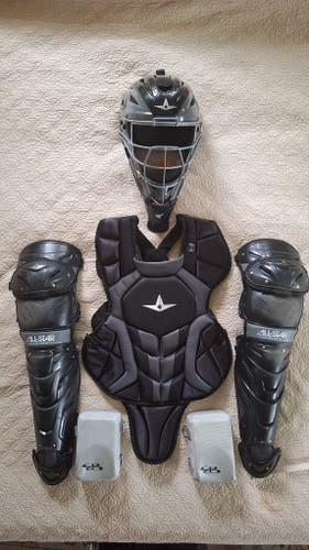 Black/Gray All Star System 7 Axis Catcher's Set (Used)