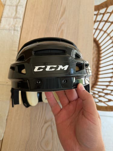 Large CCM Vector V08 Helmet