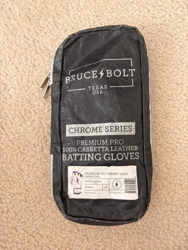Bruce Bolt Adult Medium Batting Gloves (Used)