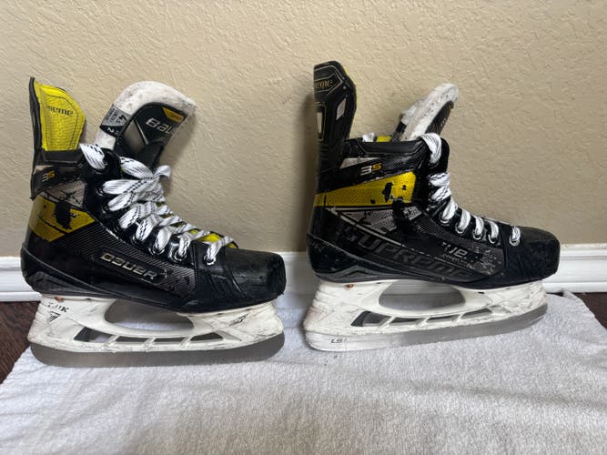 Black/Yellow Bauer Supreme 3S Hockey Skates Regular Width Size 4.5 (Used)