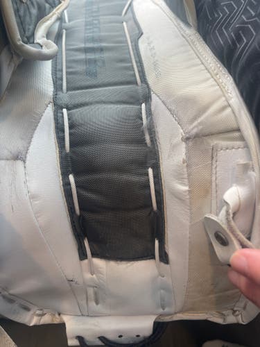 31" Bauer Supreme M5 Pro Goalie Leg Pads