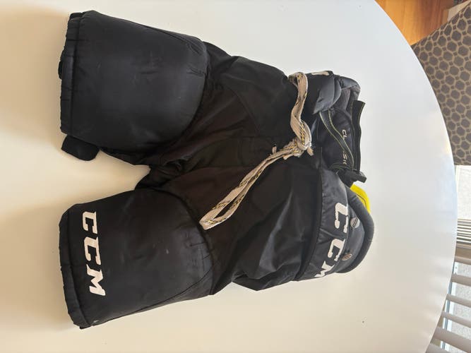 Junior Small CCM Tacks Classic Hockey Pants (Used)