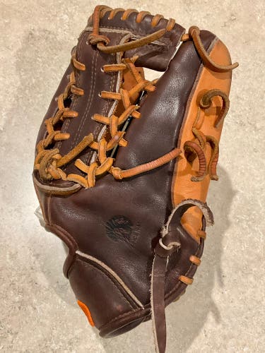Nokona Alpha RH Infield Baseball Glove 11.25" (Used)