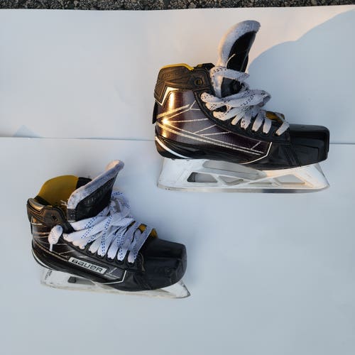 Bauer Supreme 1S Hockey Goalie Skates Regular Width Size 6 (Used)