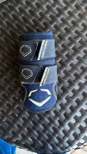 Blue Junior EvoShield Elbow Guard Elbow Protection (Used)