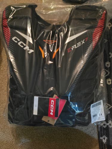 Medium CCM Eflex 7 Goalie Chest Protector (New)