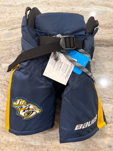 Youth Medium Bauer Hockey Pants (New)