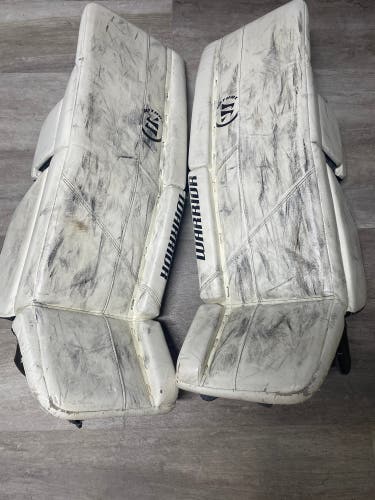 28" Warrior Ritual G5 Goalie Leg Pads (Used)