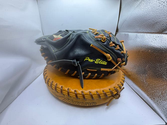 Catcher's RH All Star Pro Elite CM3000 Baseball Glove 32.5" (Used)