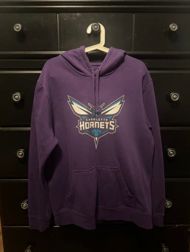 Charlotte Hornets Fanatics Pullover Hoodie Men’s Large Purple NBA Sweatshirt