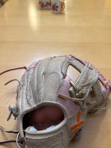 Bradley Next Play LH Outfield Baseball Glove 12" (Used)