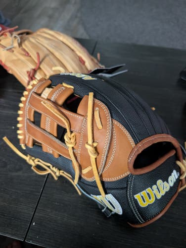 LH Wilson A2000 Baseball Glove 12.75" (New)
