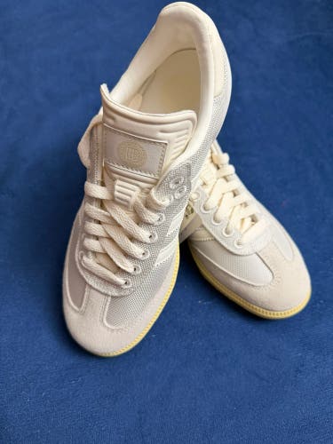Unisex Size M 5.0 (W 6.0) Adult Adidas Samba Shoes (New)