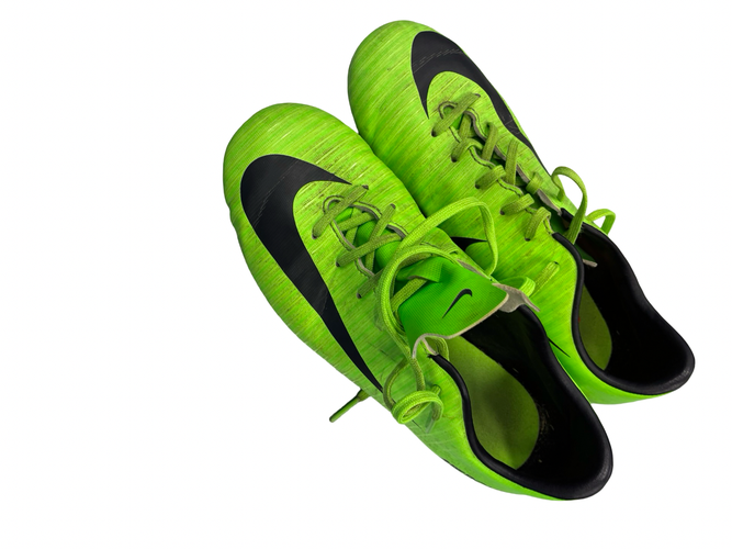 Used Nike Soccer Cleats Green Senior 5 11682-S000136396