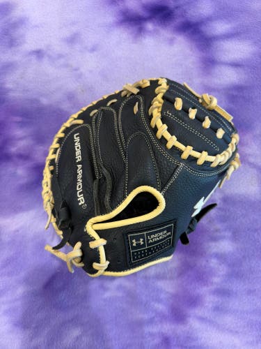 Black Under Armour RH Catcher's Baseball Glove 31" (Used)