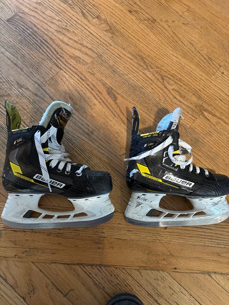 Bauer Supreme M4 Hockey Skates Extra Wide Width Size 1.5
