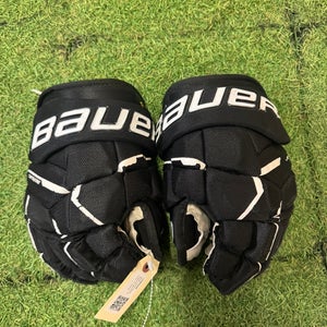 Junior Bauer Supreme M5 Pro Gloves 12" (Used)