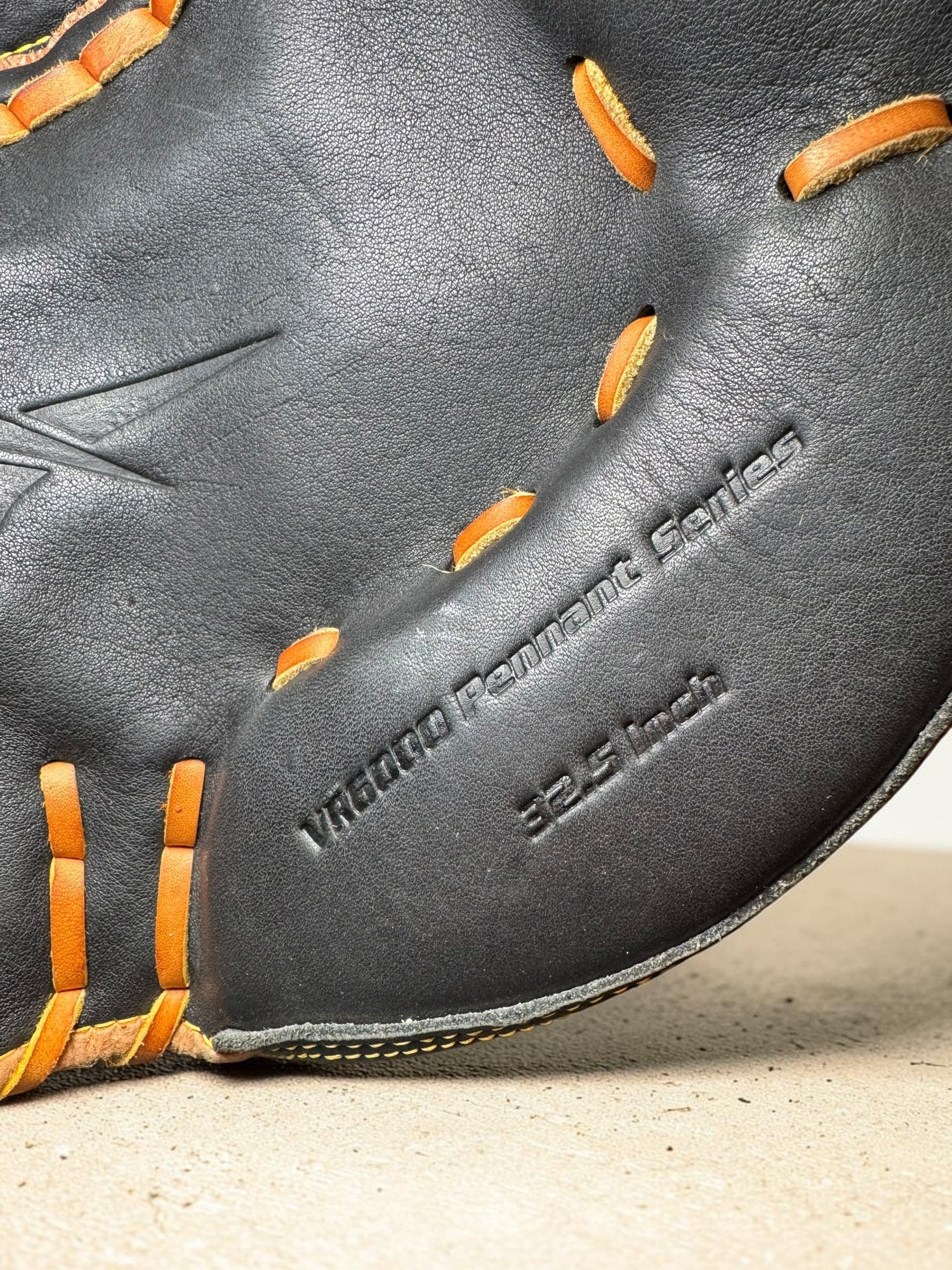 Reebok vr6000 Baseball Glove | New and Used on SidelineSwap