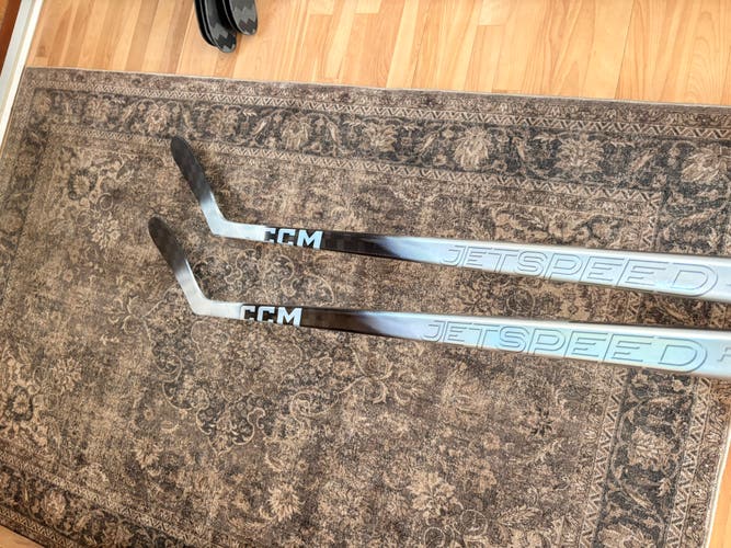 Senior CCM JetSpeed FT8 Pro Right Handed Hockey Stick P28+1/4 70 Flex Pro Stock (New)