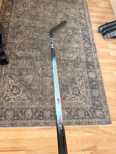Senior CCM JetSpeed FT8 Pro Right Handed Hockey Stick P28+1/4 70 Flex Pro Stock (New)