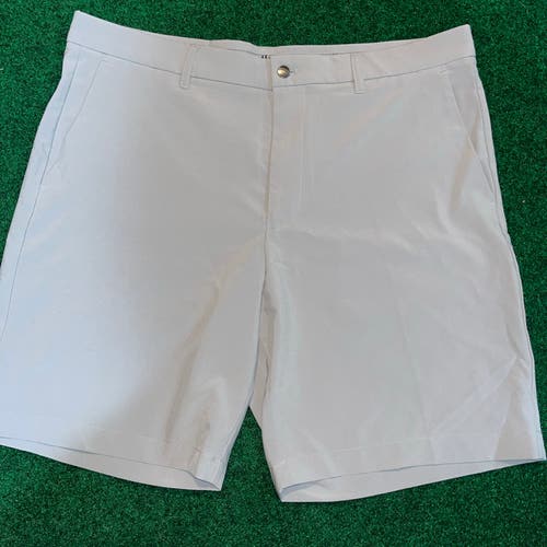 Gray Size 36 x 9 Men's Callaway Golf Shorts