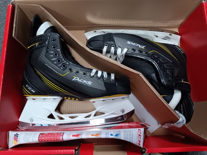 CCM Tacks Hockey Skates Regular Width 10.5 (New)