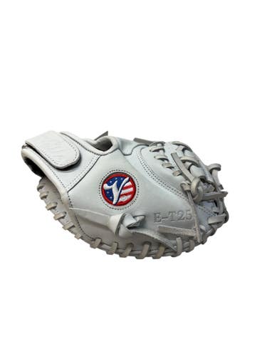 Used E-T25 BB/SB Catchers RH Throw White 28" 11835-S000210898
