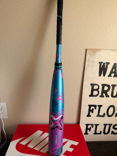 2023 AXE Avenge Pro Composite USSSA Certified Bat (-8) 23 oz 31" (Used)