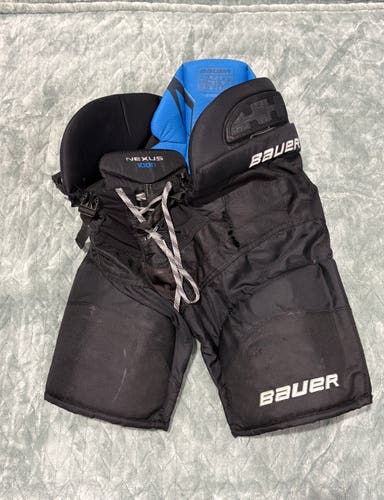 Black Senior Large Bauer Nexus 1000 Hockey Pants (Used)