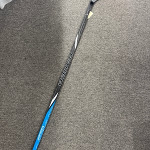 Senior Bauer E.40 Hockey Stick Right Handed P28 70 Flex (New)