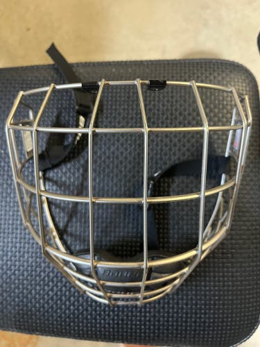 Large Bauer Profile III Facemask Full Cage (New)