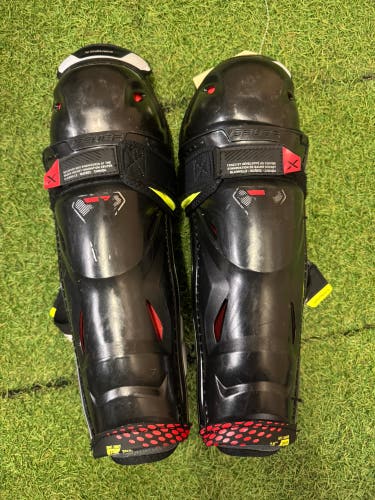 Junior Bauer Vapor X Velocity Shin Pads 12" (Used)