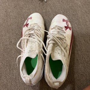 White Men's Size M 12.0 (W 13.0) Adult Under Armour Cleats (Used)