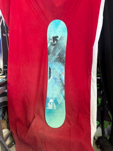 Snowboard: Burton Progression LTR snowboard, 144cm.