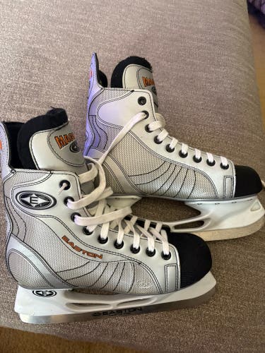 Silver Easton Magnum Hockey Skates 8 (Used)