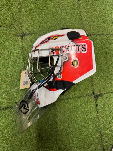 White Youth CCM Axis 1.5 Goalie Mask (Used)