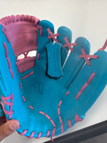 Franklin CTZ5000 RH Pitcher's Baseball Glove 12" (New)
