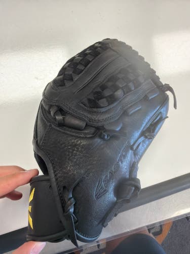 Easton RH Pitcher's Baseball Glove 12" (Used)