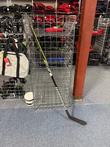 Senior Warrior Alpha LX2 Team Left Hand Hockey Stick W03 65 Flex Pro Stock (New) 3 pack