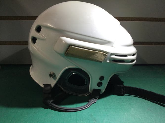 Large Nike Bauer 5500 Helmet (Used)