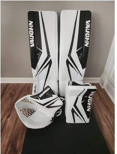 34" Vaughn SLR4 Pro Full Right Goalie Full Set (New)