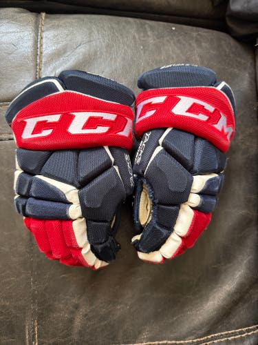 CCM Tacks 9080 Gloves 10" (Used)