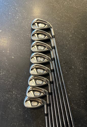 Men's Callaway Rogue X Right Handed Iron Set Regular Flex -0.5” #4 - #9, PW, AW (Used)