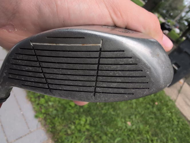 Men's Right Handed Driver Graphite Shaft (Used)