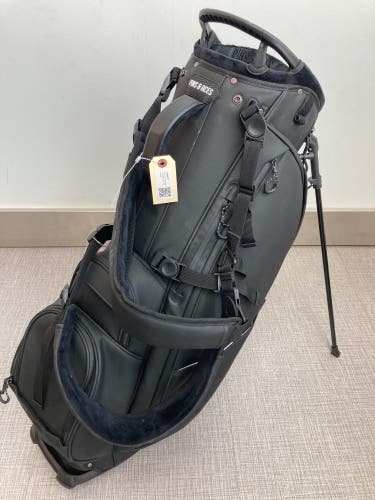Pins and Aces Player Preferred Golf Stand Bag