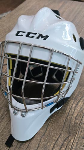 Junior CCM Axis 1.5 Goalie Mask (Used)
