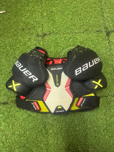 Youth Bauer Vapor X-Tend Shoulder Pads (Used)