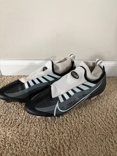 Men's Size M 9.5 (W 10.5) Nike Vapor edge pro 360 Low Top Molded Cleats (New)