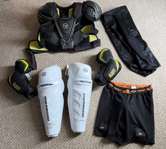 Adult Hockey Starter Kit/ Learn to play Senior Size