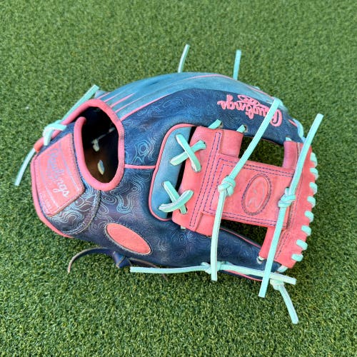 Rawlings Heart of the Hide RH Baseball Glove 11.5" (Used)